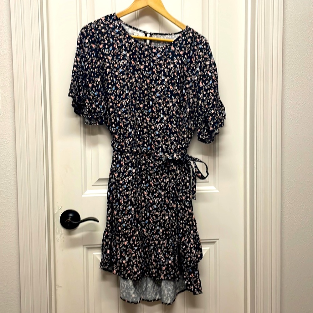 Women’s Size M - Floral Spring Dress 🌸